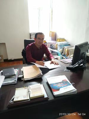 公司機關(guān)黨支部積極開展“不忘初心、牢記使命”主題教育答題活動1.png